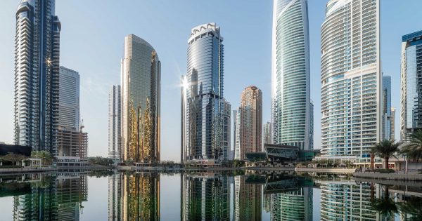 Off-Plan vs. Ready Property in Dubai: Pros & Cons