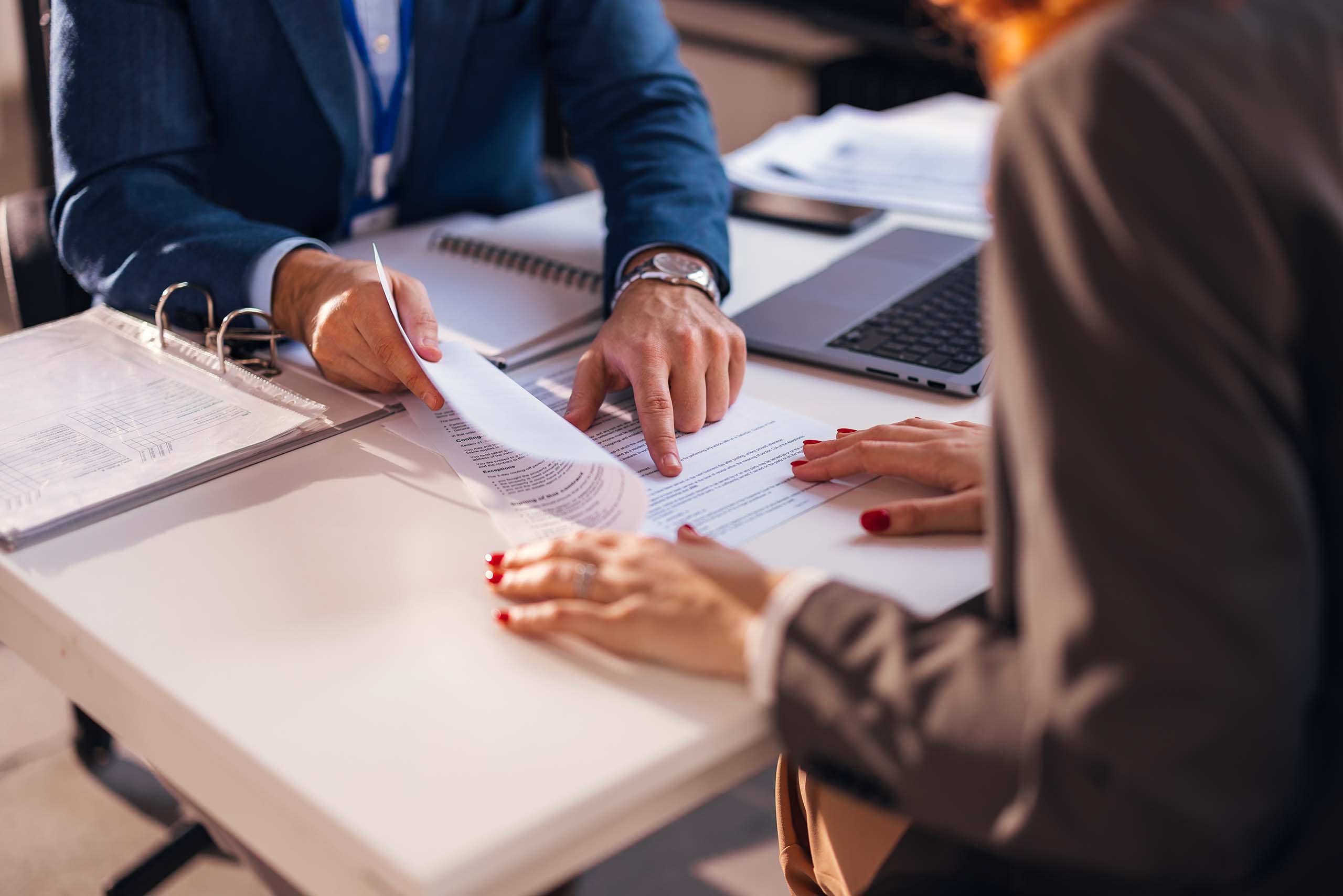Dubai regulation and compliance consultation process in the office